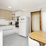 Mercado By United Renters *