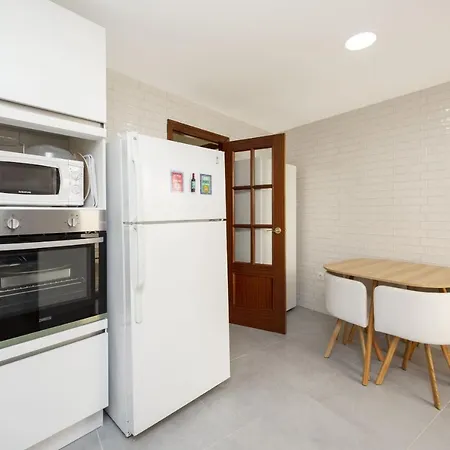 Mercado By United Renters *